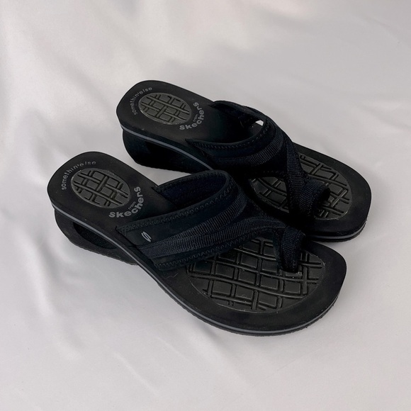 Skechers Somethin' Else Platform Thong Wedge Sandals Black Size 9 - Picture 8 of 15